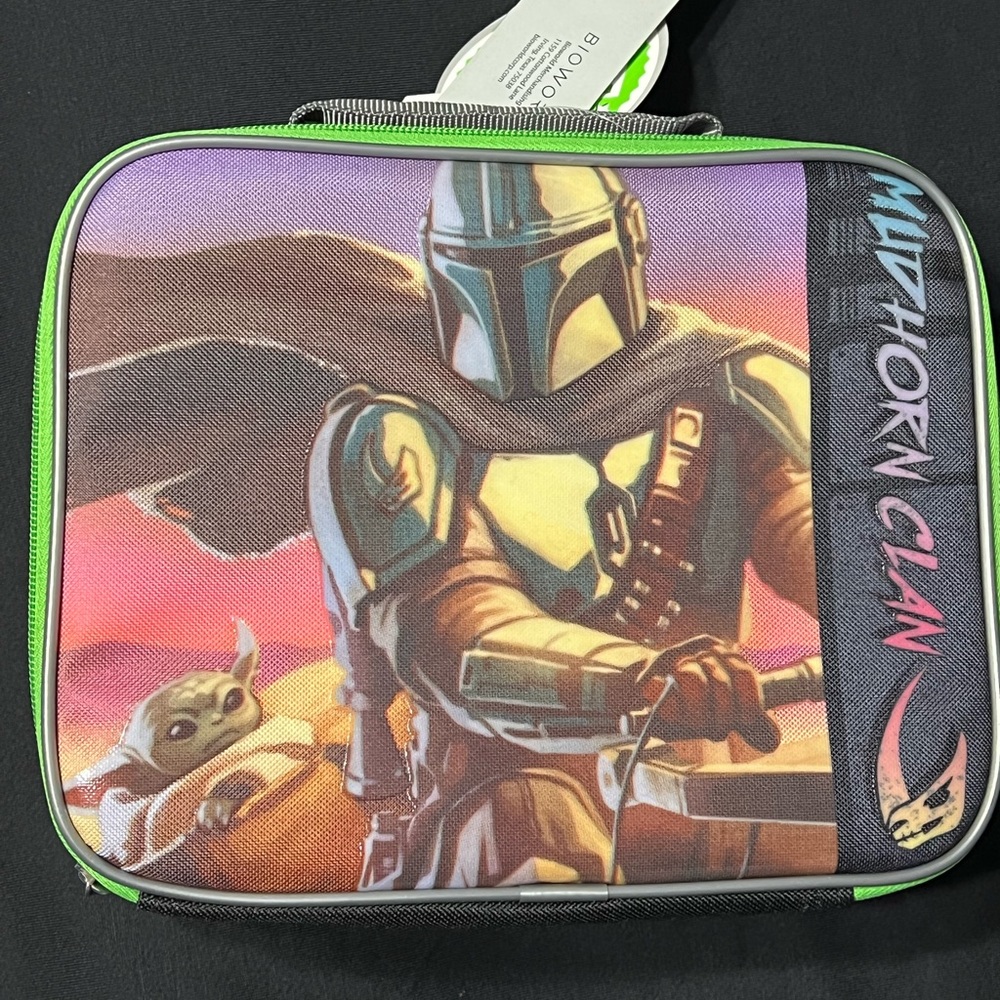 Mandalorian boy’s lunch bag